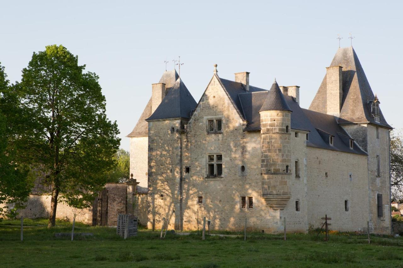 Chateau De Bois Charmant Les Nouillers Εξωτερικό φωτογραφία