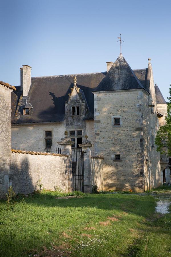 Chateau De Bois Charmant Les Nouillers Εξωτερικό φωτογραφία
